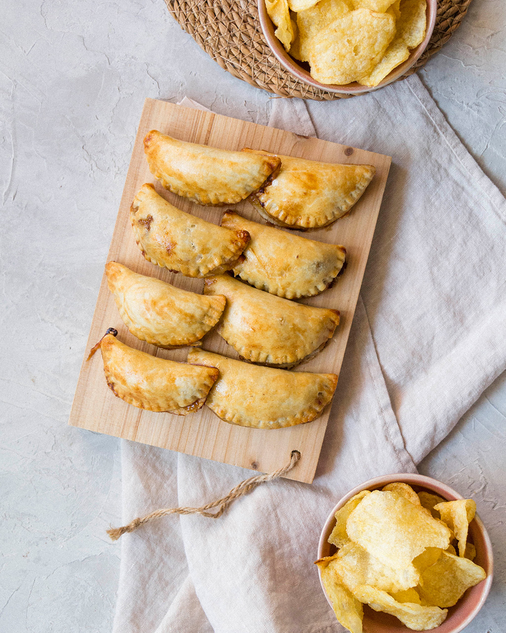 COMO HACER MASA DE EMPANADILLAS - Mari Cocinillas